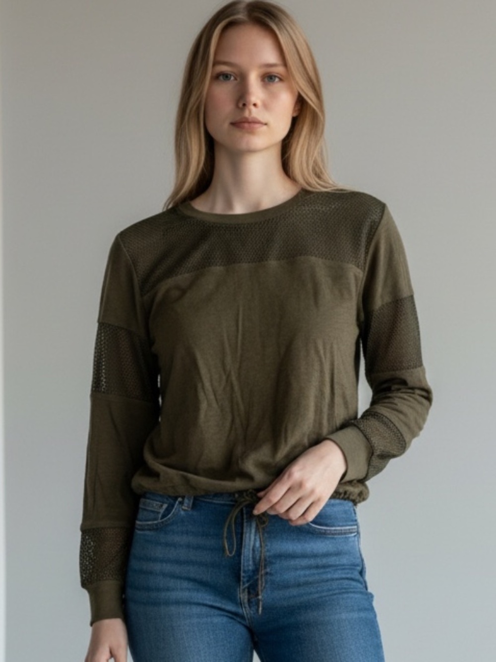 Derek Heart Olive Green Mesh Long Sleeve adjustable drawstring Top size medium